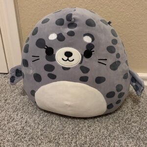Squishmallows Odile the Gray seal